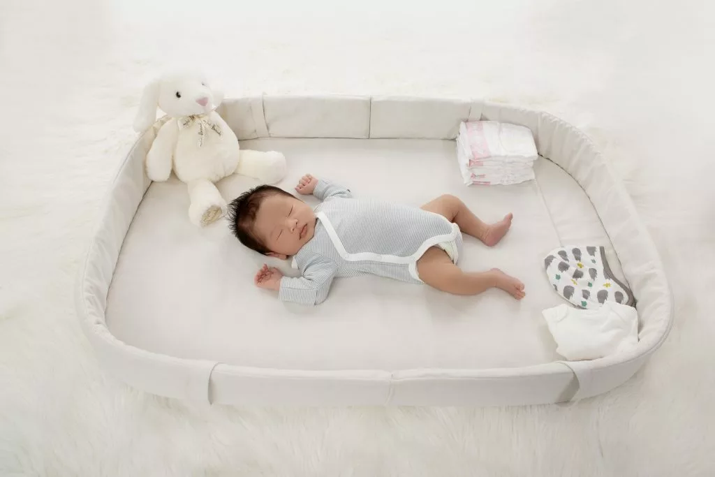 Angel baby box nappy change 