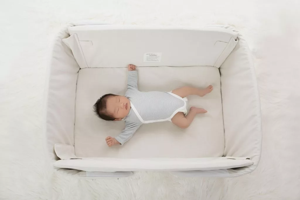 baby sleeping in Angel baby box