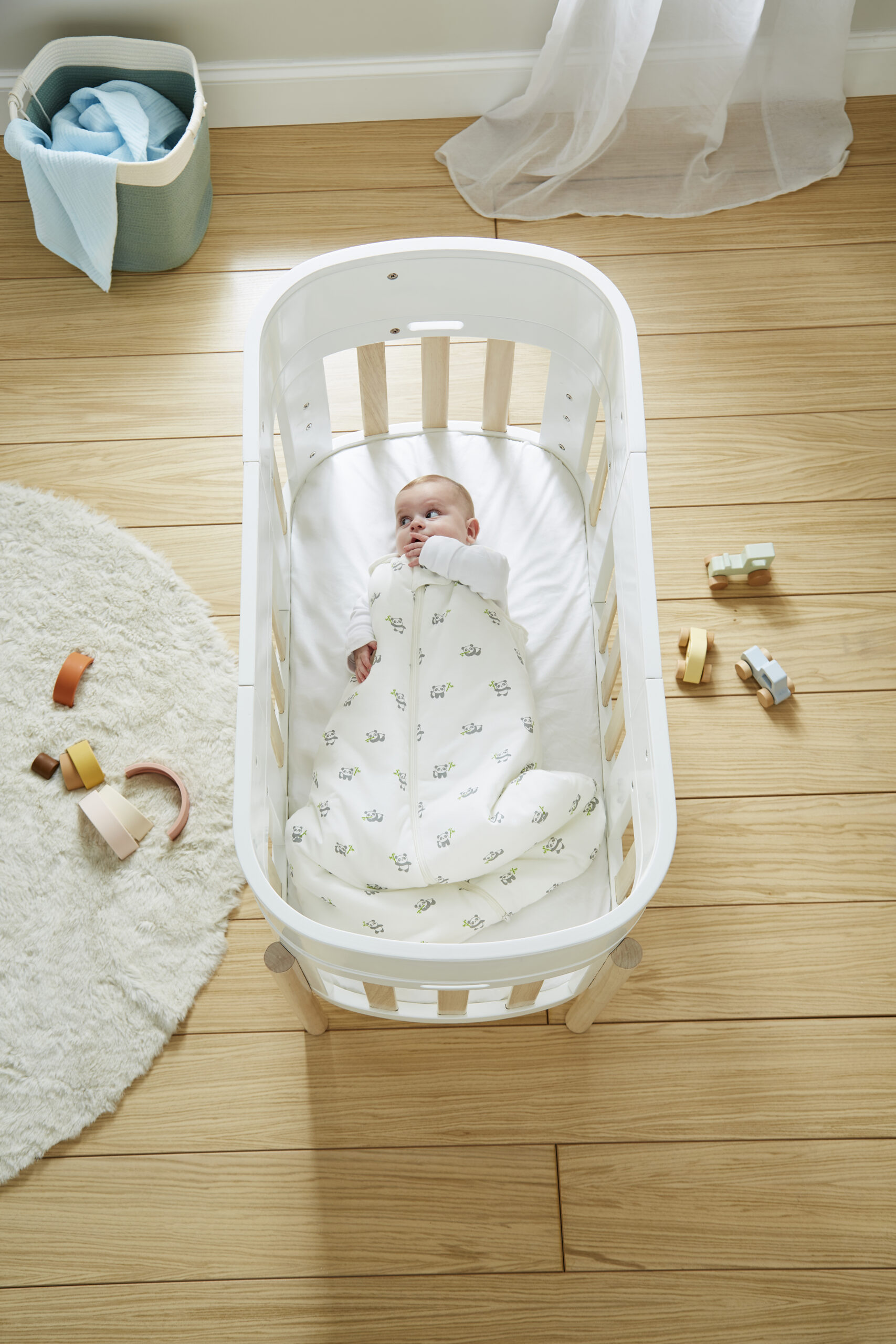 Multifunctional baby crib 7 in 1 sale